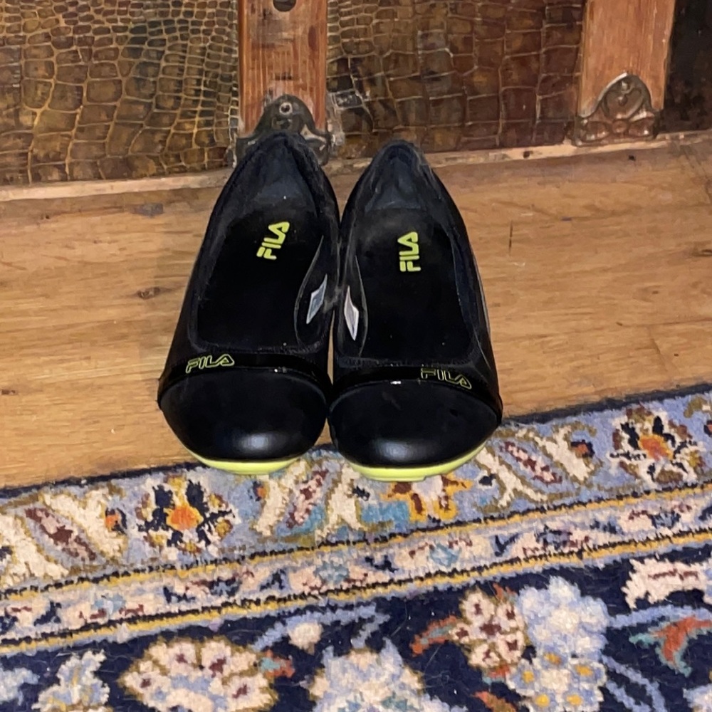 Fila athletic flats